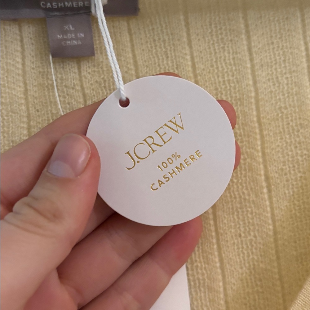 🎗️ J. Crew Featherweight Cashmere Cardigan ~ Sweet Meringue - Picture 4 of 6